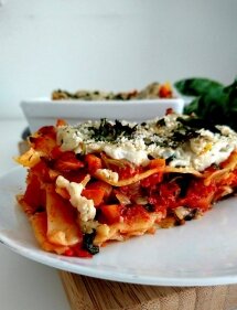 Lasagnes Vegan healthy aux légumes et béchamel. Le tout sans gluten et 100% plaisir ! 